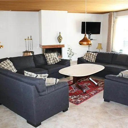 Awesome In With 6 Bedrooms And Sauna Dom wakacyjny